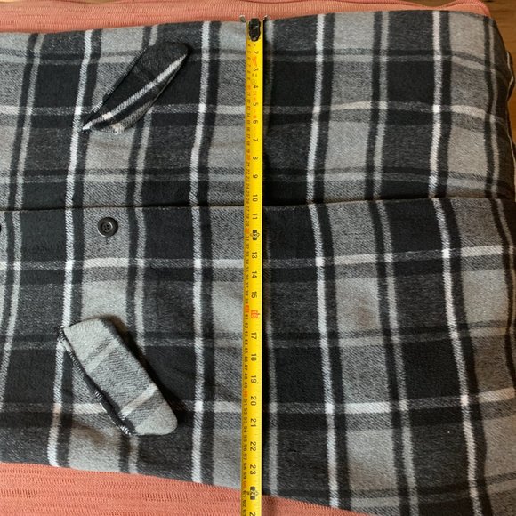 plaid black and white coat - great for fall / winter! - Picture 13 of 14